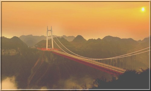 самый длинный в мире подвесной мост
